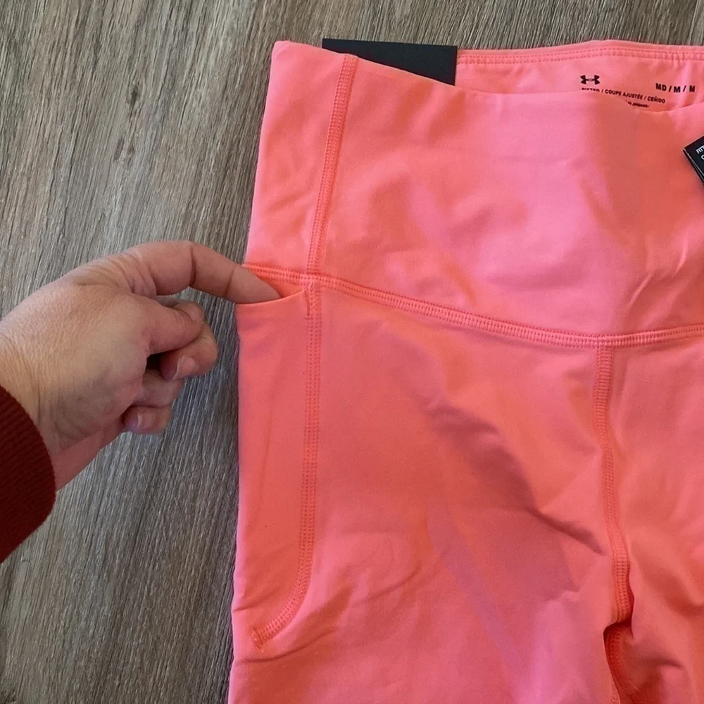 under Armour high rise crop leggings - Picture 3 of 6